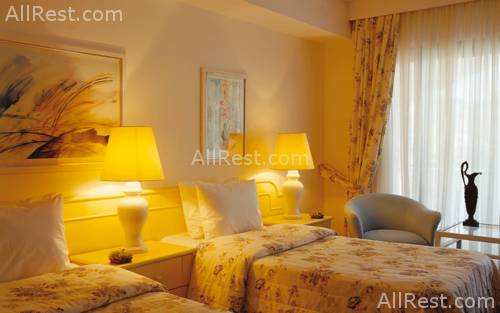 Joy Kiris World Hotel 6